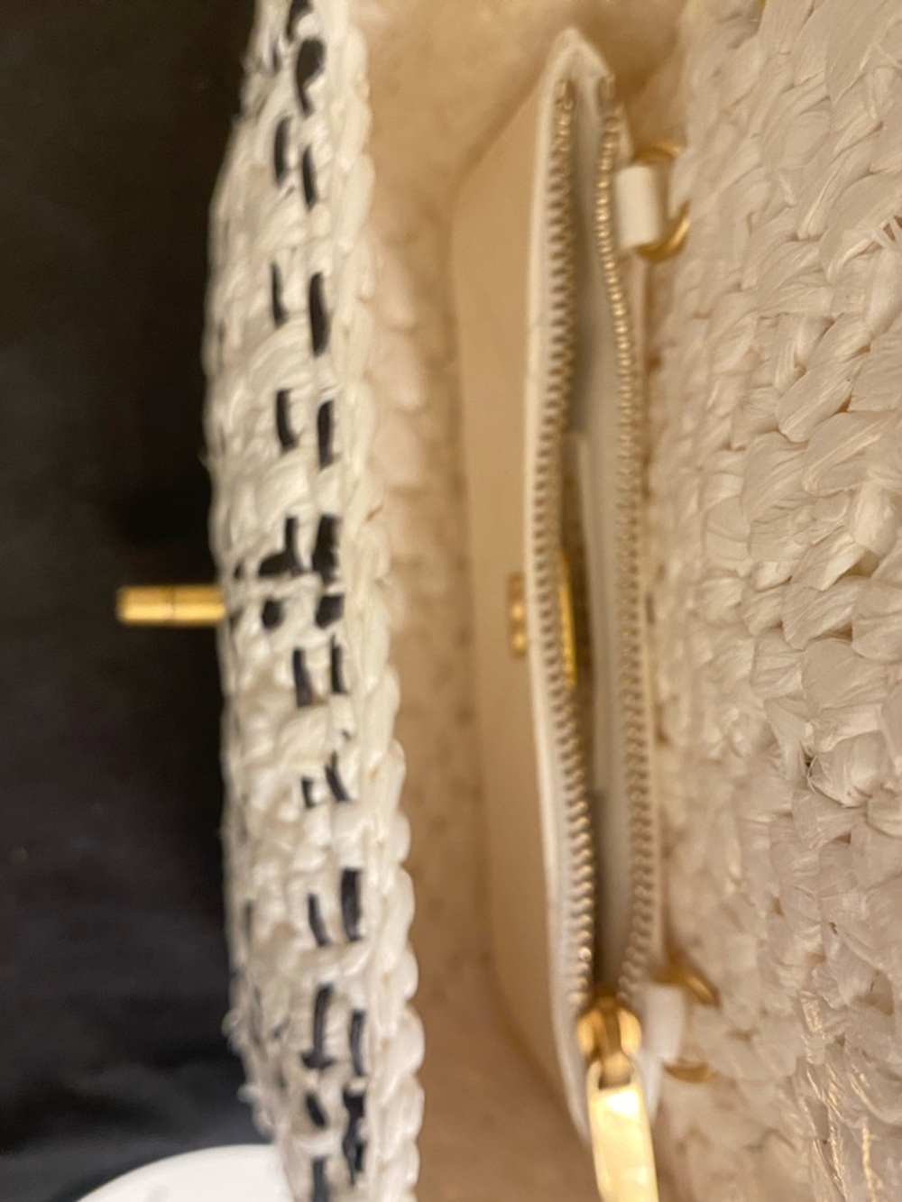 CHANEL Raffia Effect Tweed mini flap bag - Picture 4 of 8